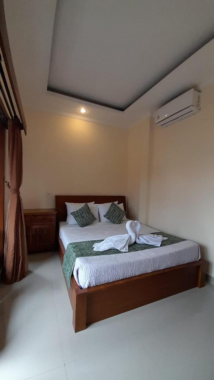 Nugraha Guesthouse 1 우붓 외부 사진