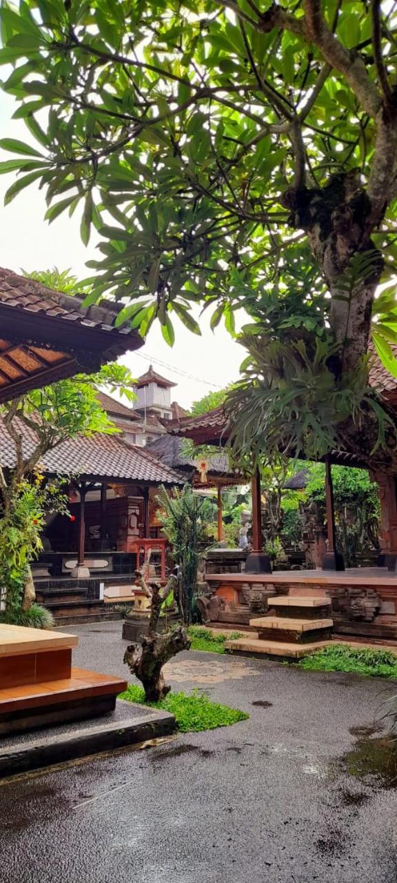Nugraha Guesthouse 1 우붓 외부 사진