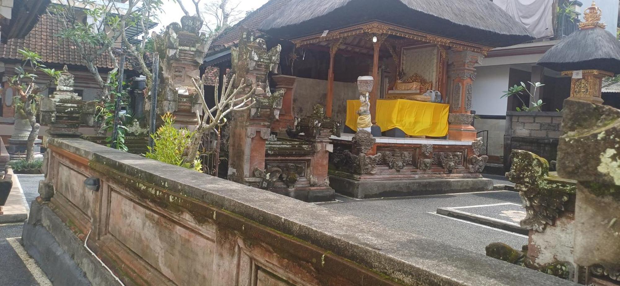 Nugraha Guesthouse 1 우붓 외부 사진