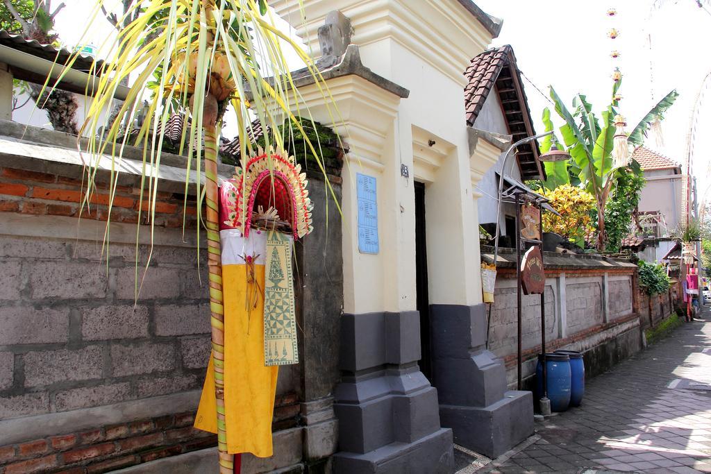 Nugraha Guesthouse 1 우붓 외부 사진